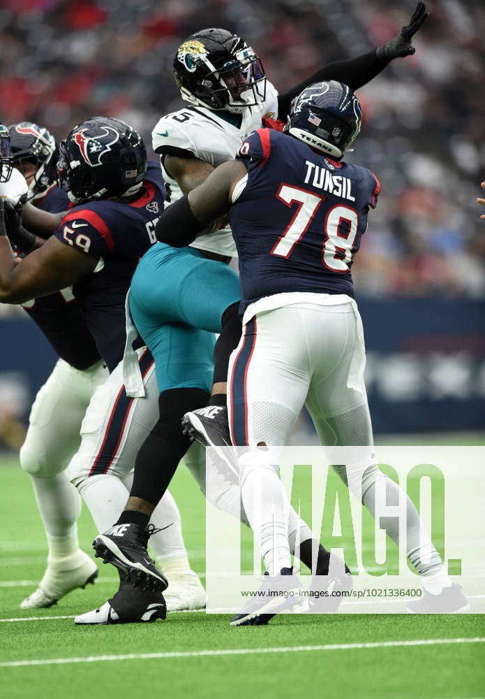 HOUSTON, TX - JANUARY 01: Houston Texans tackle Laremy Tunsil gets