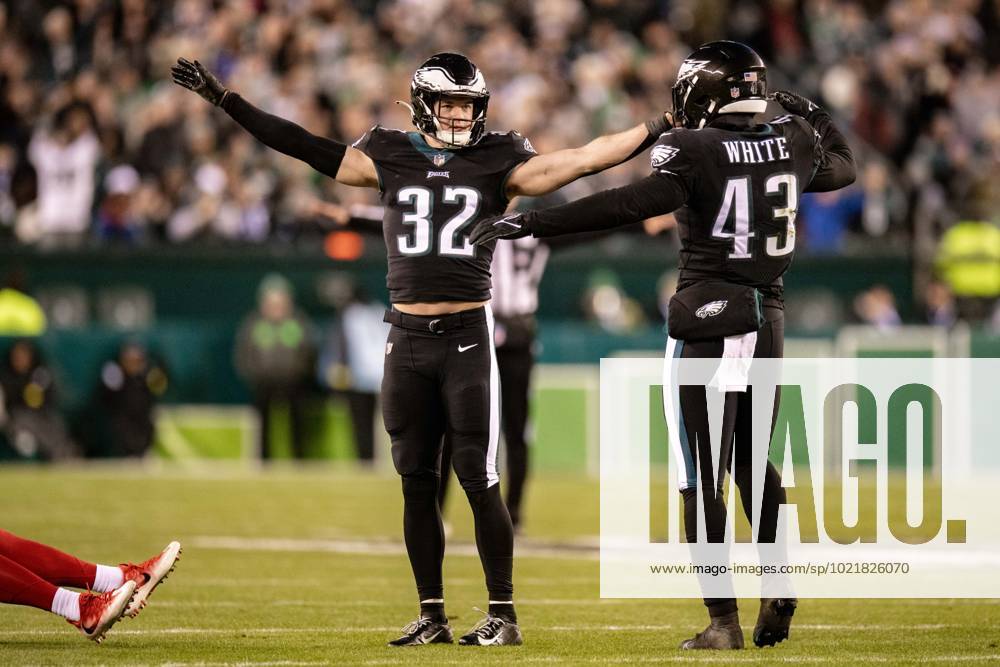 Philadelphia Eagles safety Reed Blankenship (32) looks on during