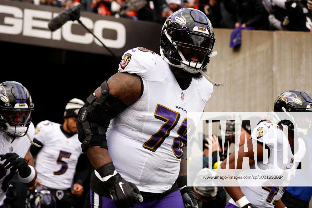 Baltimore Ravens offensive tackle Morgan Moses (78) lines up for the play  during an NFL wild-card football game against the Cincinnati Bengals on  Sunday, Jan. 15, 2023, in Cincinnati. (AP Photo/Emilee Chinn