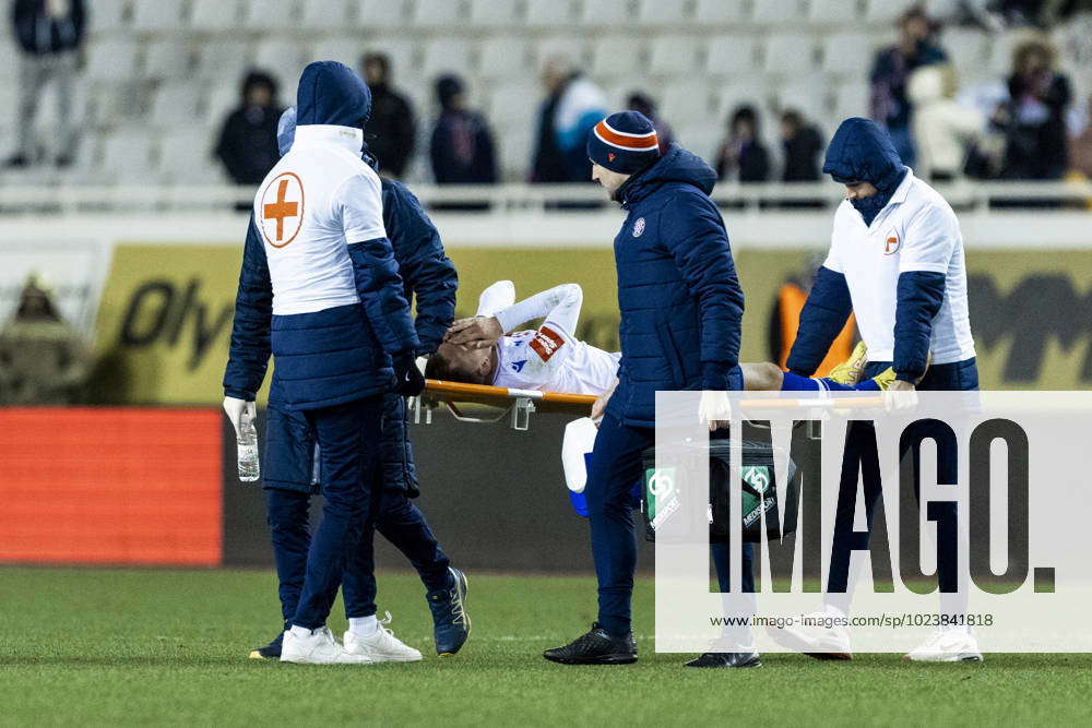 Foto: HNK Rijeka vs. HNK Hajduk Split - Bilder von Hajduk Split