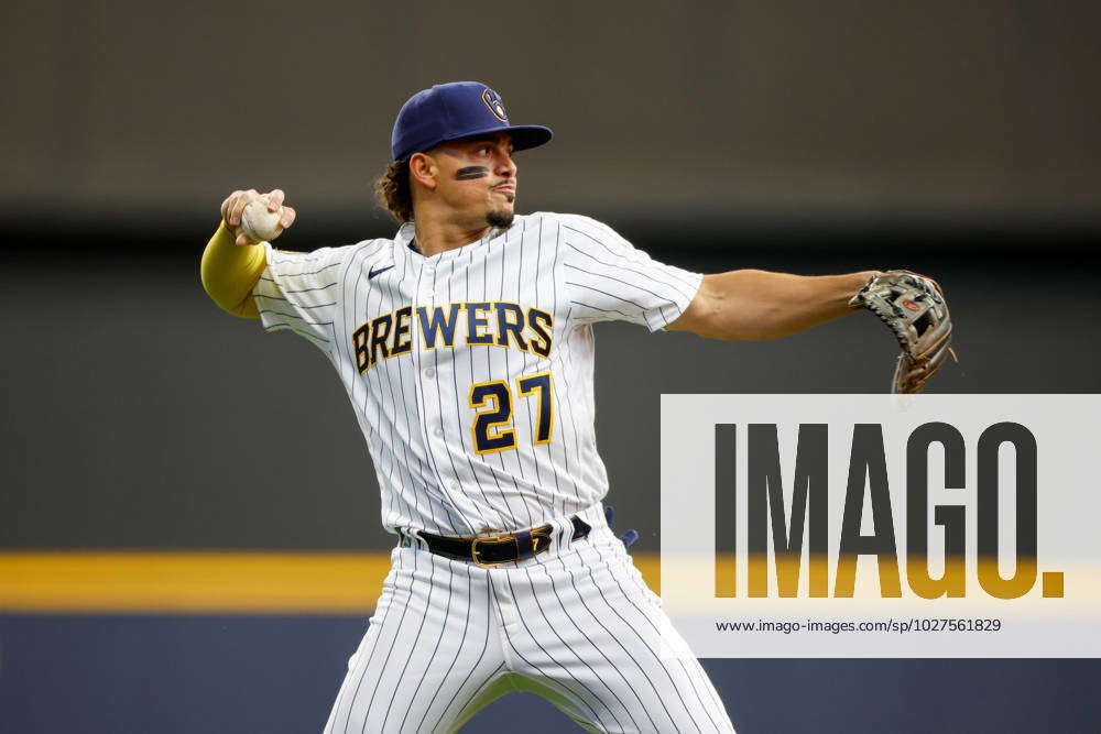 April 8, 2023: Milwaukee Brewers shortstop Willy Adames (27