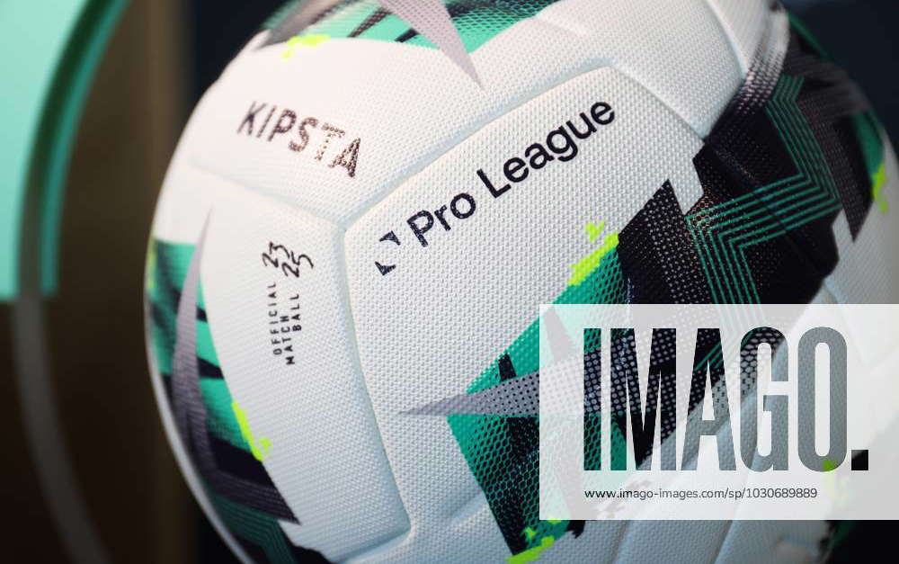 Official Match Ball Pro League 2023-2025 KIPSTA - Decathlon