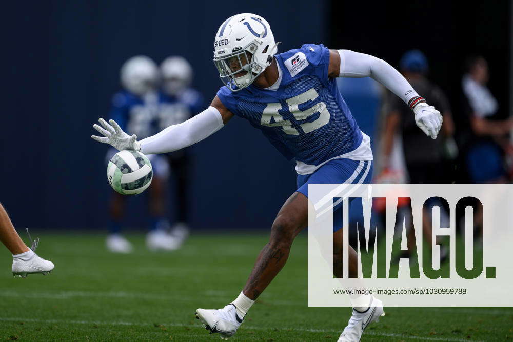 E.J. Speed of the Indianapolis Colts runs during an NFL game between in  2023