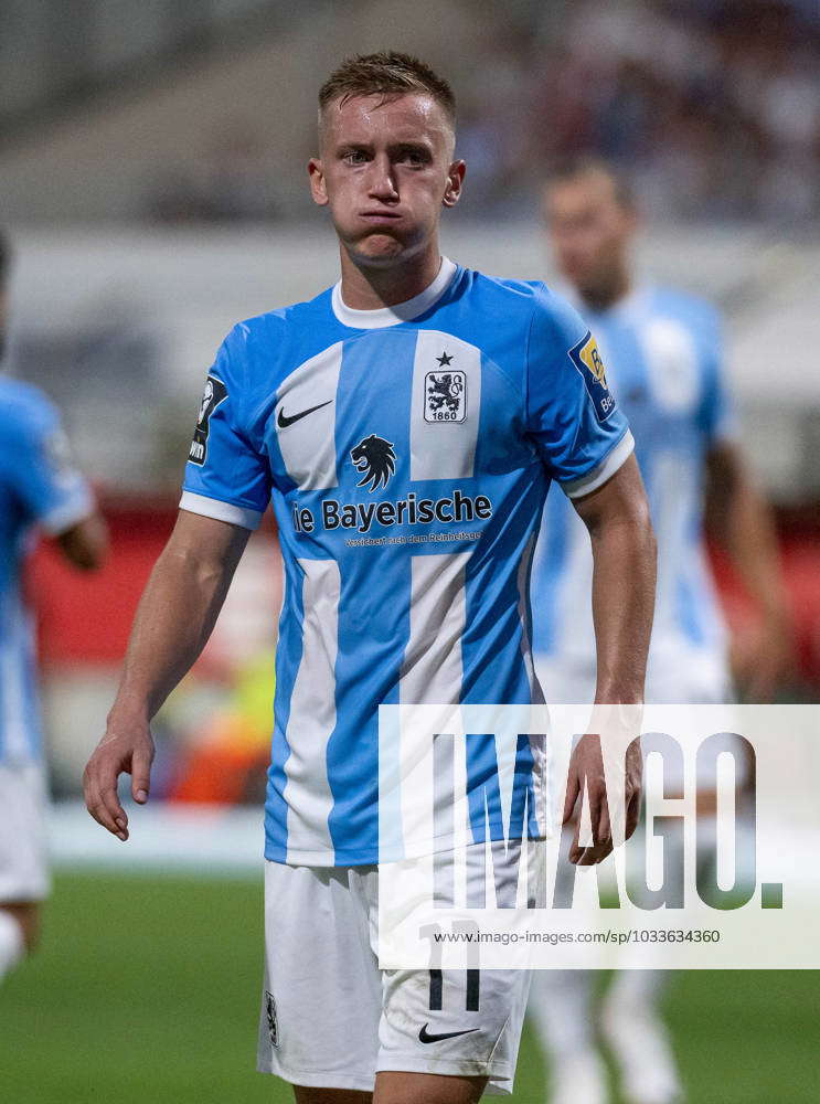 Fabian Greilinger of TSV 1860 Muenchen controls the ball during the News  Photo - Getty Images