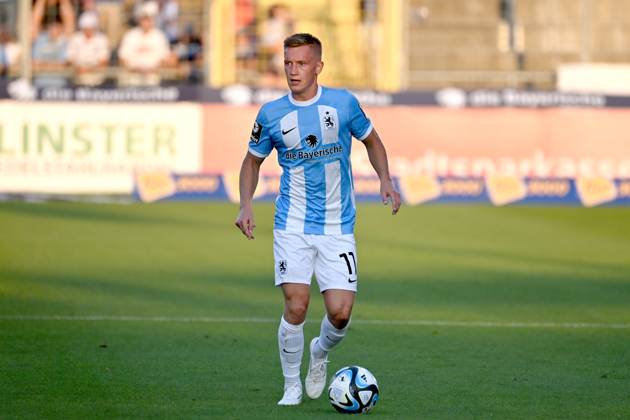 Fabian Greilinger of TSV 1860 Muenchen controls the ball during the News  Photo - Getty Images