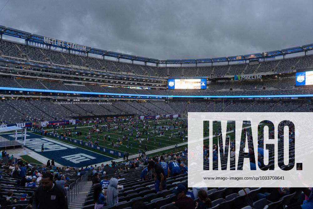 NY Giants Fan Fest 2023 photos at MetLife Stadium