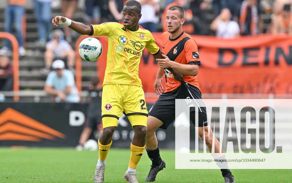 Deinze, Belgium. 17th Sep, 2023. Maidine Douane (43) of FC Seraing pictured  during a soccer game between KMSK Deinze and RFC Seraing during the 5 th  matchday in the Challenger Pro League