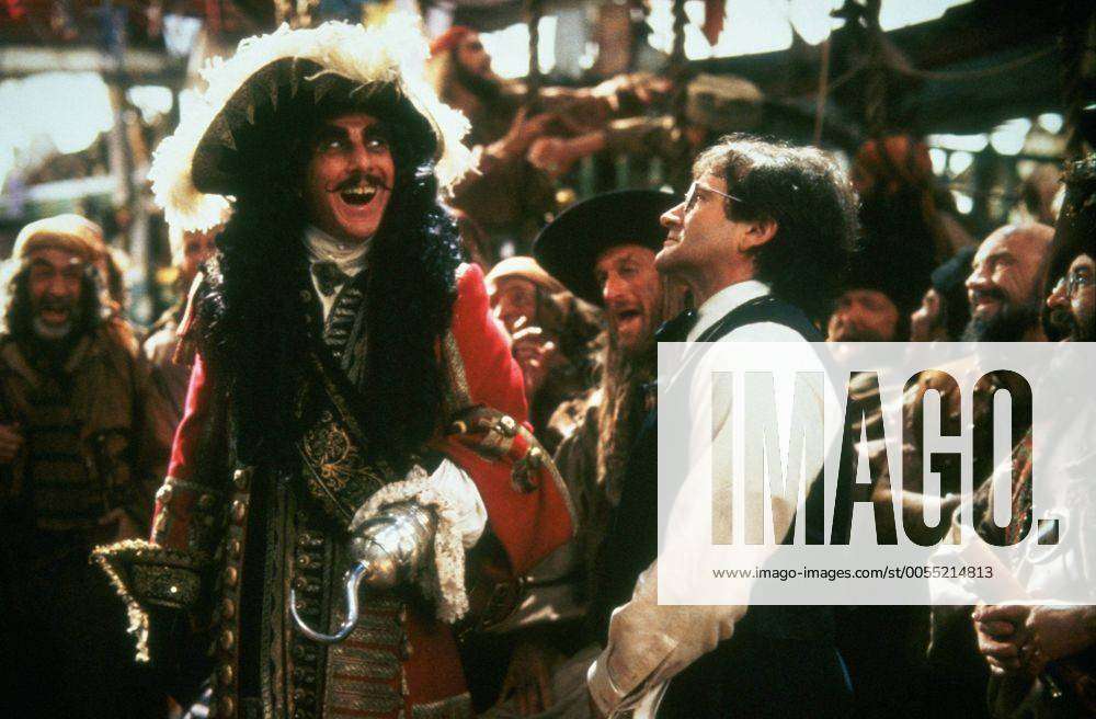 1991 - Hook - Movie Set PICTURED: DUSTIN HOFFMAN as Capt. Hook and ROBIN  WILLIAMS as Peter Banning
