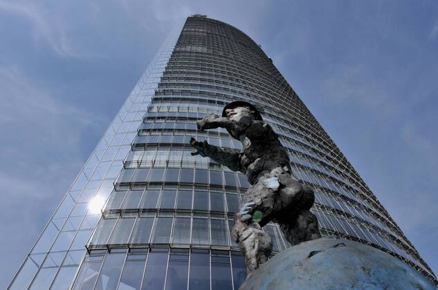 Hochhaus und Markus Fotos IMAGO