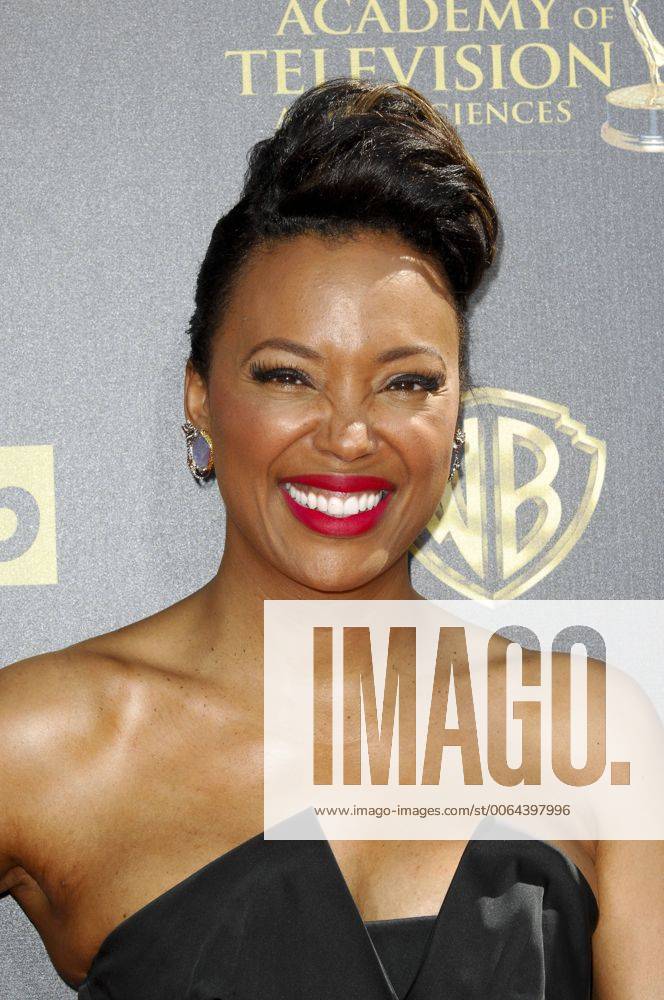 ENTERTAINMENT RED CARPET Daytime Emmy Awards in Los Angeles Aisha Tyler ...