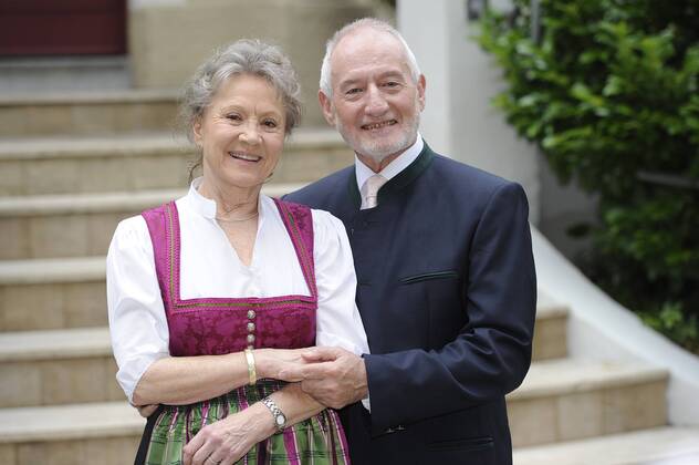 Antje HAGEN (in der Rolle der Hildegard Sonnbichler),Sepp SCHAUER (in der  Rolle des Alfons