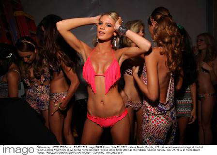 Luli Fama 'La Dolce Vita Miami' show