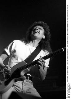 Night of the Guitars in Berlin: Laurie