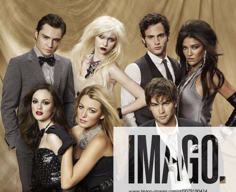 Gossip Girl Season 3 (2009 - 2010) Cast including: Ed Westwick as