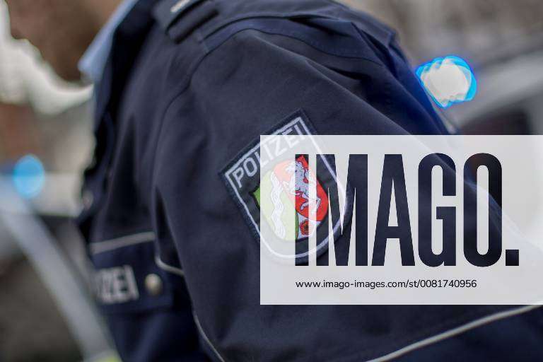 Wuppertal Schriftzug und Wappen auf einer Polizei-Jacke