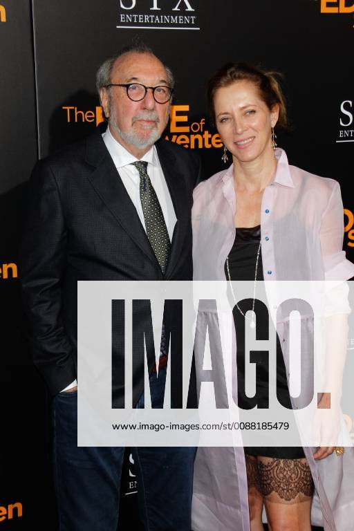 Jennifer Simkowitz Producer James L. Brooks, Jennifer Simchowitz at the Los Angeles ...