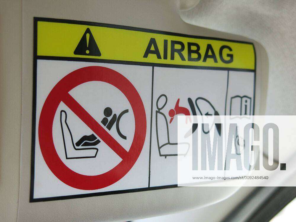 Verpflichtung zum Airbag-Hinweis auf Schonbezügen!