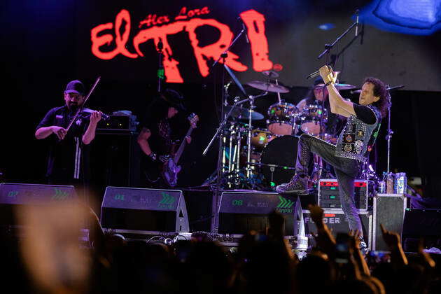 El Triple Rapper El Tri on Live in Cancun, Mexico CANCUN, MEXICO - SEPTEMBER 20: A man ...