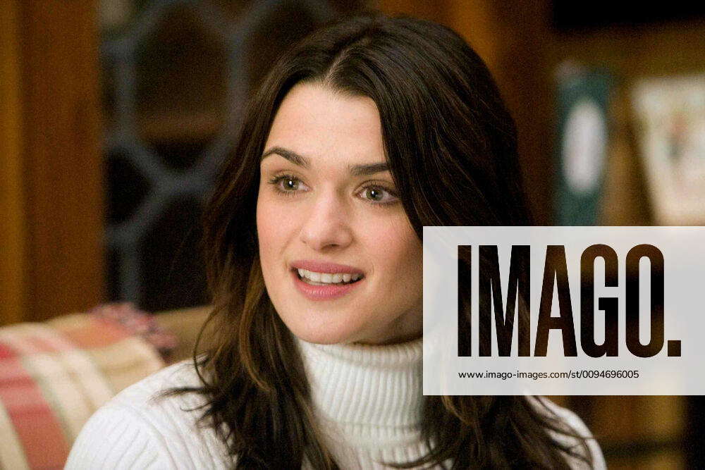 Rachel Weisz Characters: Wanda Film: Fred Claus (USA 2007) Director ...