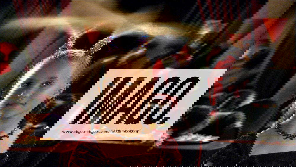 Spy Kids Emily Osment First Time On Set With Spy Kids 2 WizardsPod