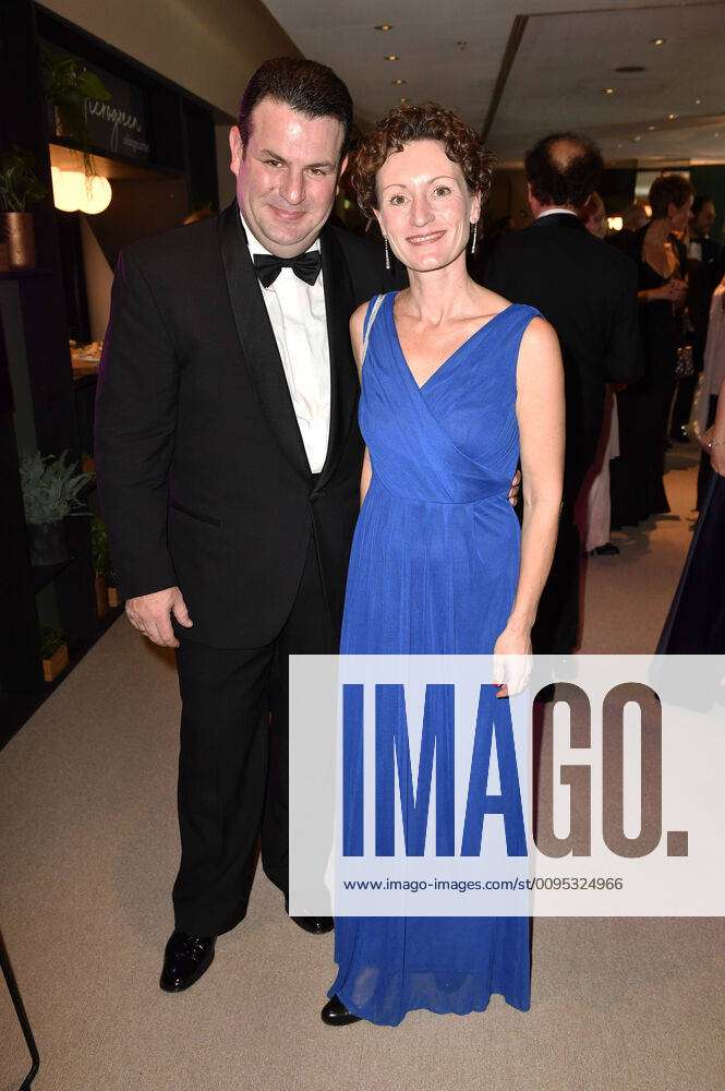 Hubertus Heil mit Ehefrau Solveig Orlowski beim 68. Bundespresseball 2019 im Hotel Adlon Kempinski