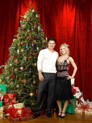 NICK AND JESSICA S FAMILY CHRISTMAS, Nick Lachey, Jessica Simpson, 2004,  photo: ABC Bob D Amico