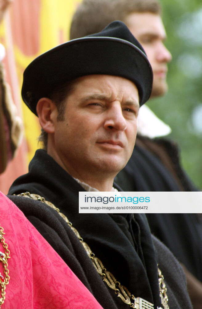 Jeremy northam the discount tudors