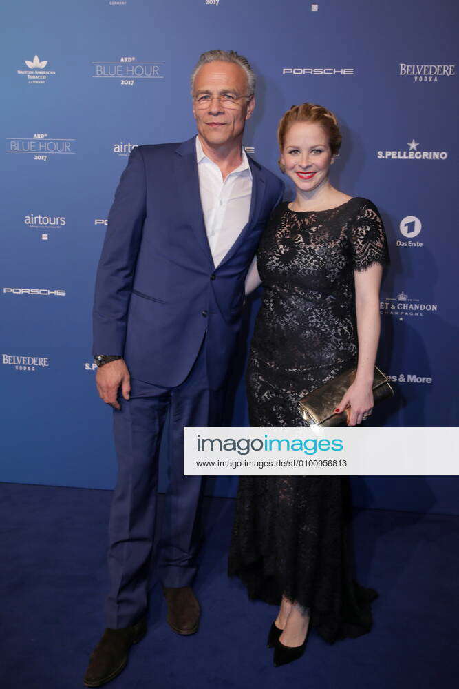 121 Klaus Behrendt und Ehefrau Karin zu Gast bei der ARD Blue Hour Party