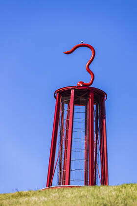 Das Geleucht sculpture by Otto Piene in the shape of a miner's