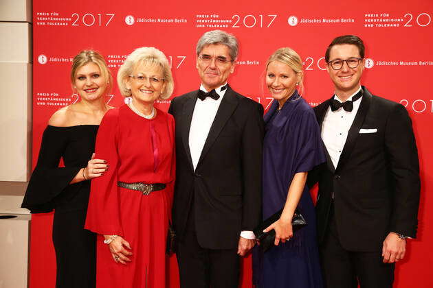 Tochter Nathalie mit Joe Kaeser Vorsitzender des Vorstands der Siemens AG Rosemarie Kaeser mit