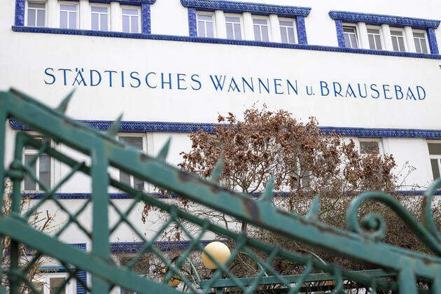 Städtisches Wannen und Brausebad