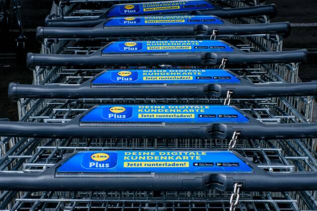 Lidl Einkaufswagen Fotos IMAGO