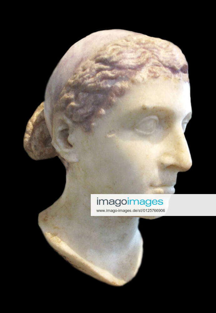 PPT - Cleopatra VII Philopator , 69-30 BCE PowerPoint Presentation, free  download - ID:2156824