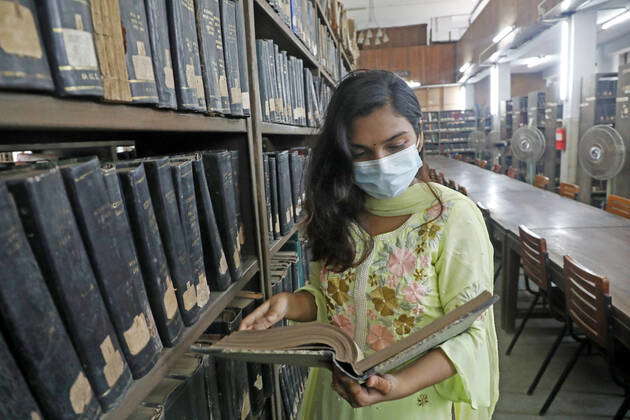 Dhaka University Reopens The Central Library DHAKA CITY, BANGLADESH ...