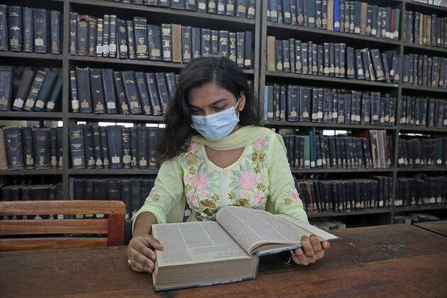 Dhaka University Reopens The Central Library DHAKA CITY, BANGLADESH ...