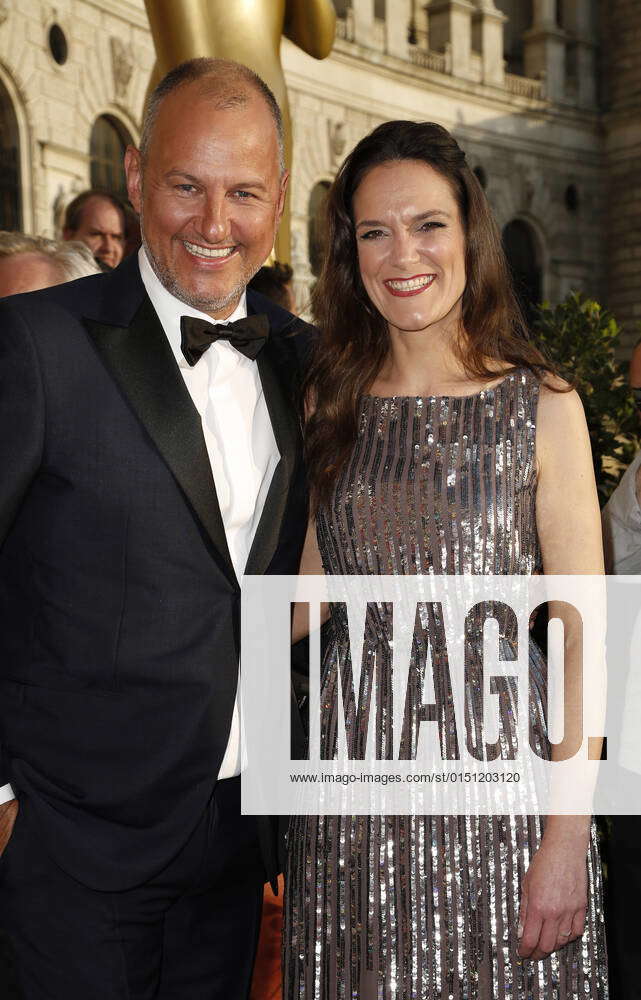 Frank Rosin mit Ehefrau Claudia Rosin 26. Romy Gala 2015 am 25. April