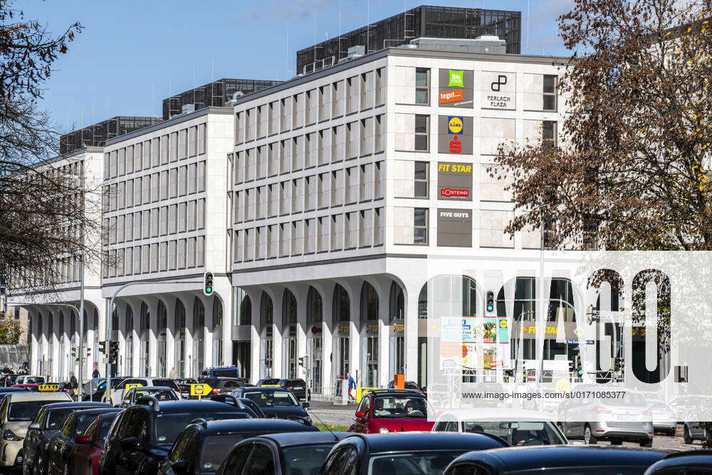 Perlach Plaza, Einkaufszentrum, Gastronomie, Hotel, Wohnungen, neu in MünchenNeuperlach, Perlach Plaza, Einkaufszentrum, Gastronomie, Hotel, Wohnungen, neu in MünchenNeuperlach,