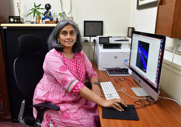  உலகம் அறிந்த இந்திய நரம்பியல் நிபுணர் விஞ்ஞானி விதித்தா வைத்தியா - World renowned Indian neuroscientist - Vidita Vaidya- https://bookday.in/