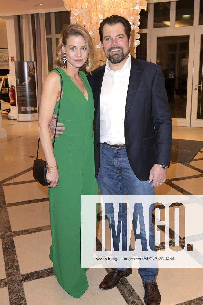 Jessica Ginkel mit Ehemann Daniel Fehlow bei der Baltic Lights Night ...