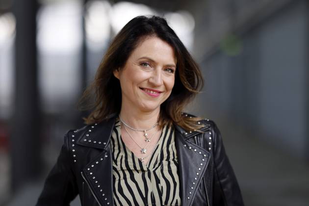 Schauspielerin Berrit Arnold am Set der RTL-Serie Alles was zählt in den  MMC-Studios in Ossendorf