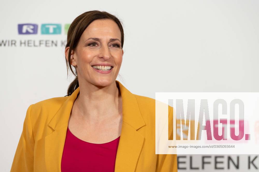 Ulrike FRANK, Schauspielerin, 28. RTL Spendenmarathon Wir helfen Kindern, Fernsehen